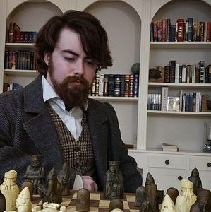 Meet your Posher, Hunter